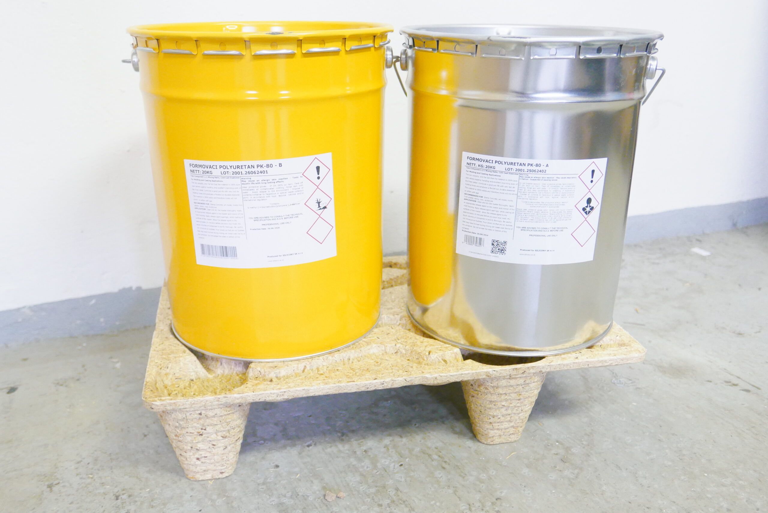 Silikonove zmesi pre formy su navrhnute pre jednoduche miesanie presne odlievanie a dlhodobe pouzivanie